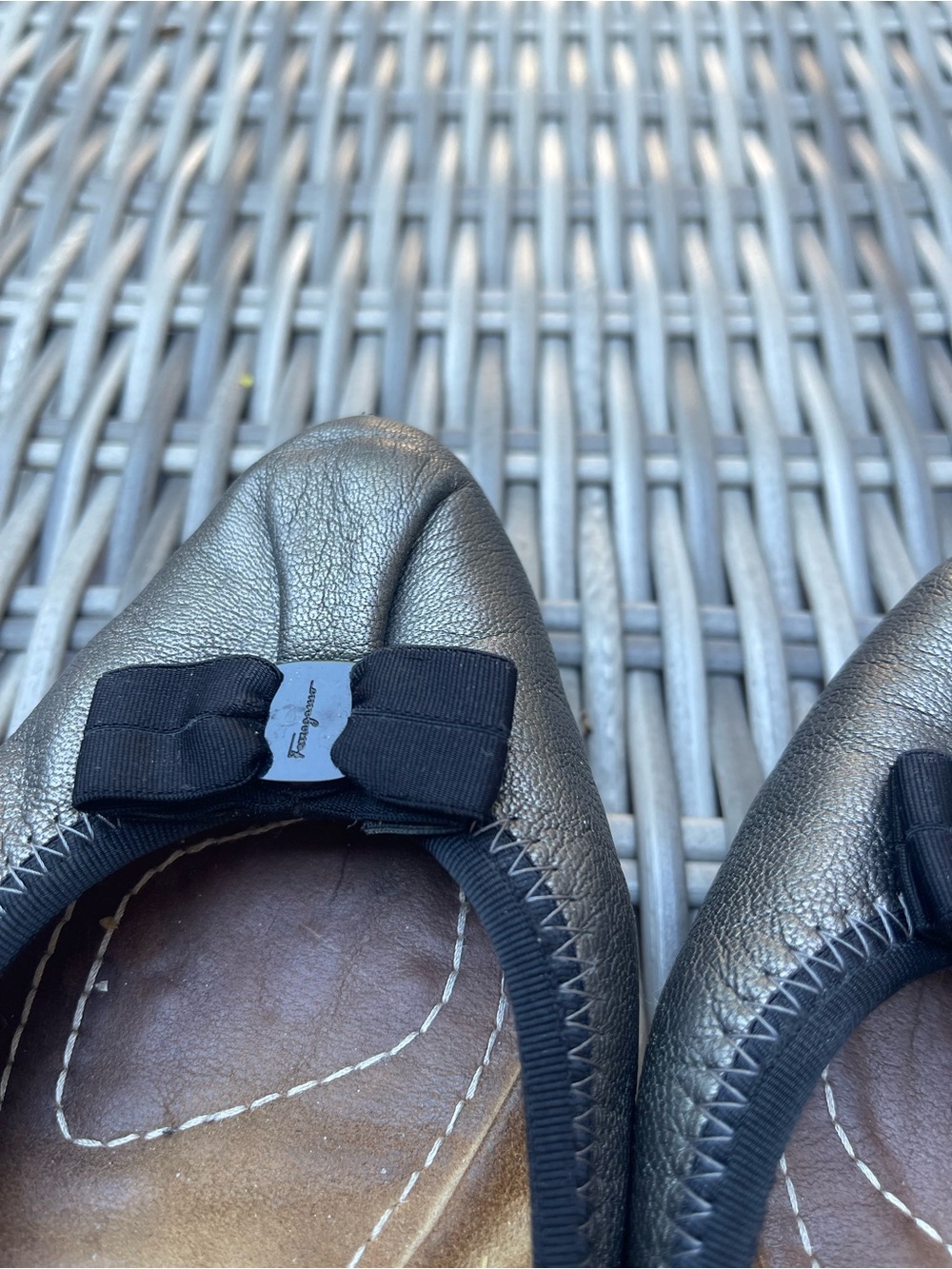 Ferragamo My Joy Leather Ballet Flats - Gunmetal